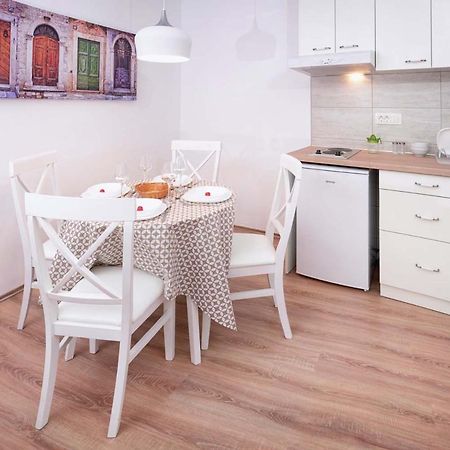 Luce Apartment บุดวา ภายนอก รูปภาพ