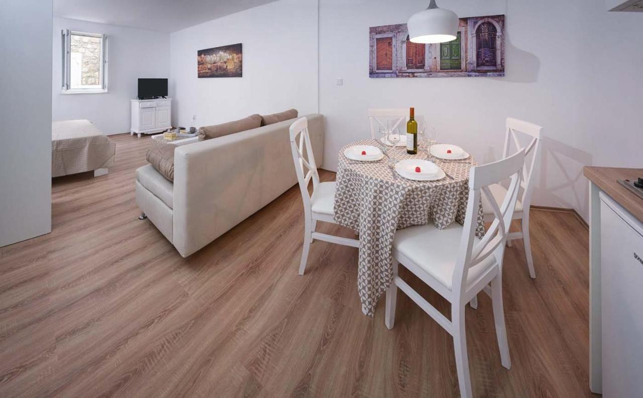 Luce Apartment บุดวา ภายนอก รูปภาพ