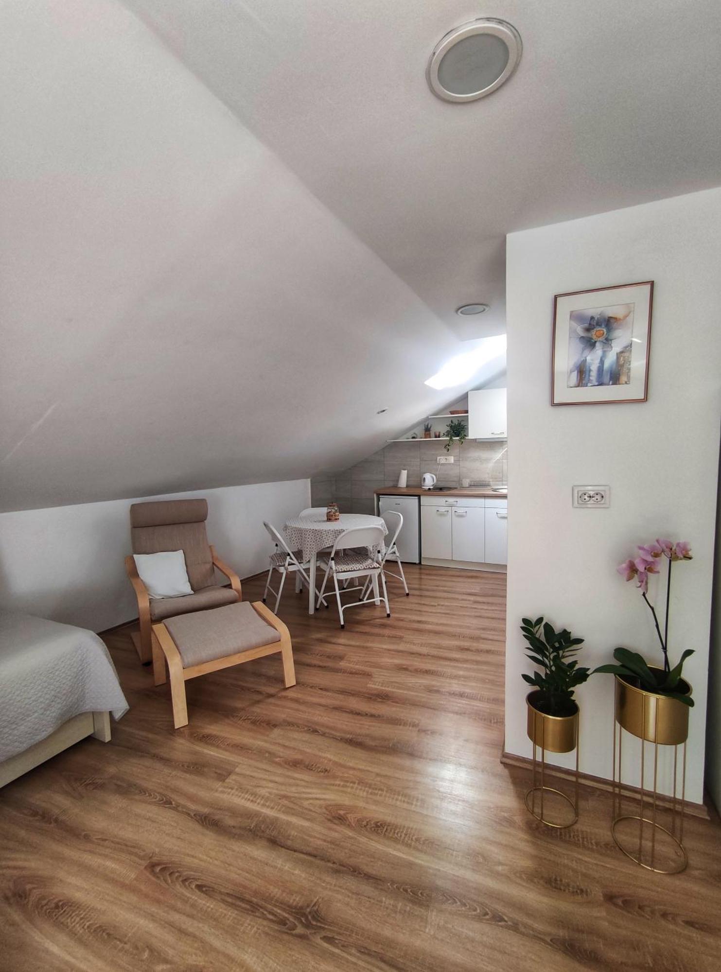 Luce Apartment บุดวา ภายนอก รูปภาพ